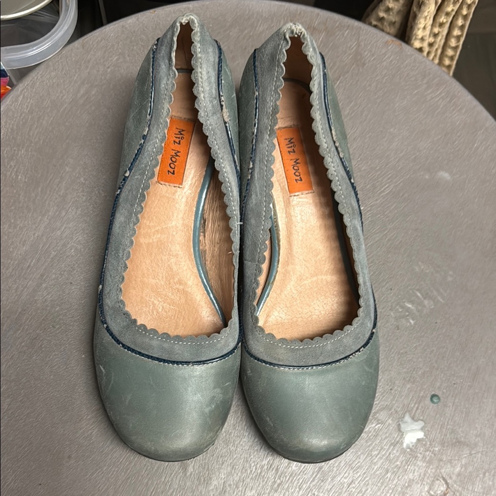 Miz Mooz Gray Flats Classic Loafers 🚨 weekend sale